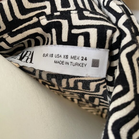 Maxi Print Dress - Picture 4 of 5